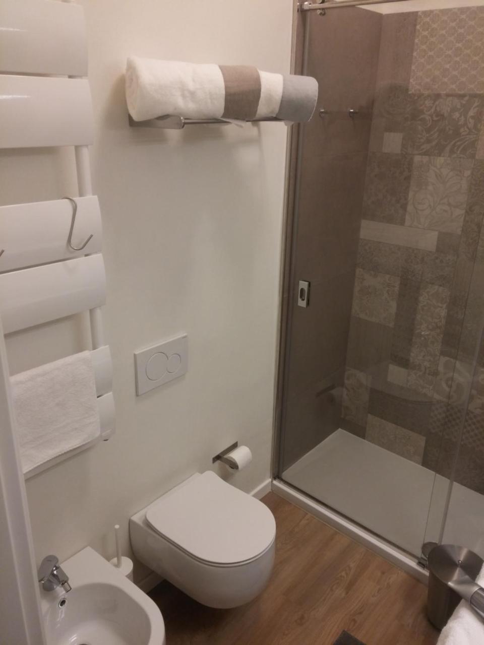Casa Antico Borgo Di Varenna Appartement Buitenkant foto